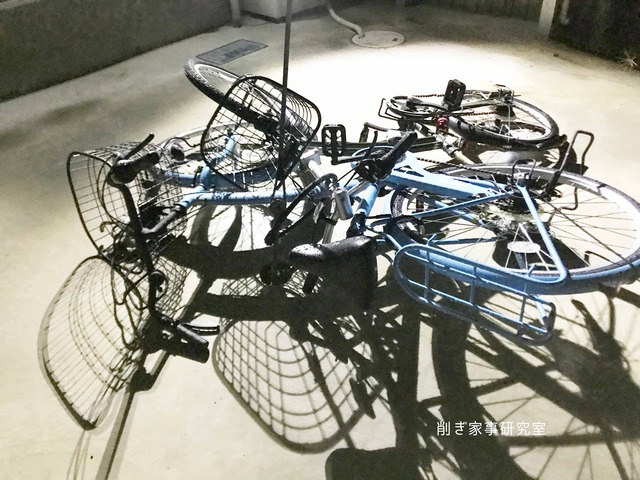 台風　備え　準備　庭　物置き　自転車 (3)